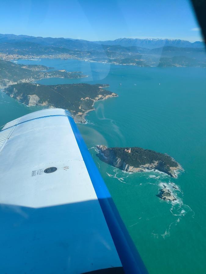 Pietra Del Levante La Spezia Bagian luar foto